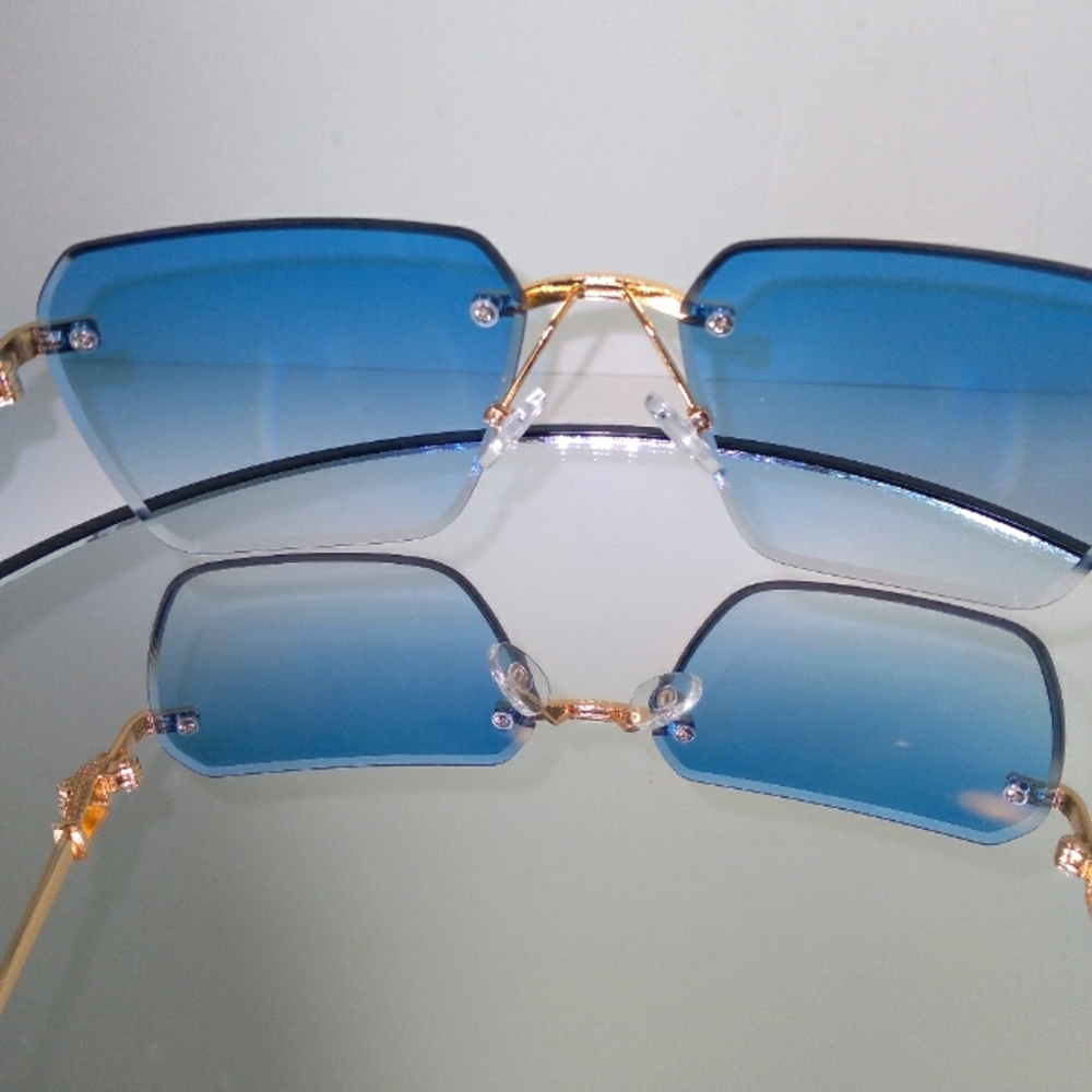 Blue Gradient Lens Gold-Tone Animal Print Design Frame Sunglasses - Picture 3 of 7